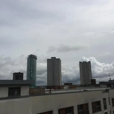 Bed With View 버밍엄